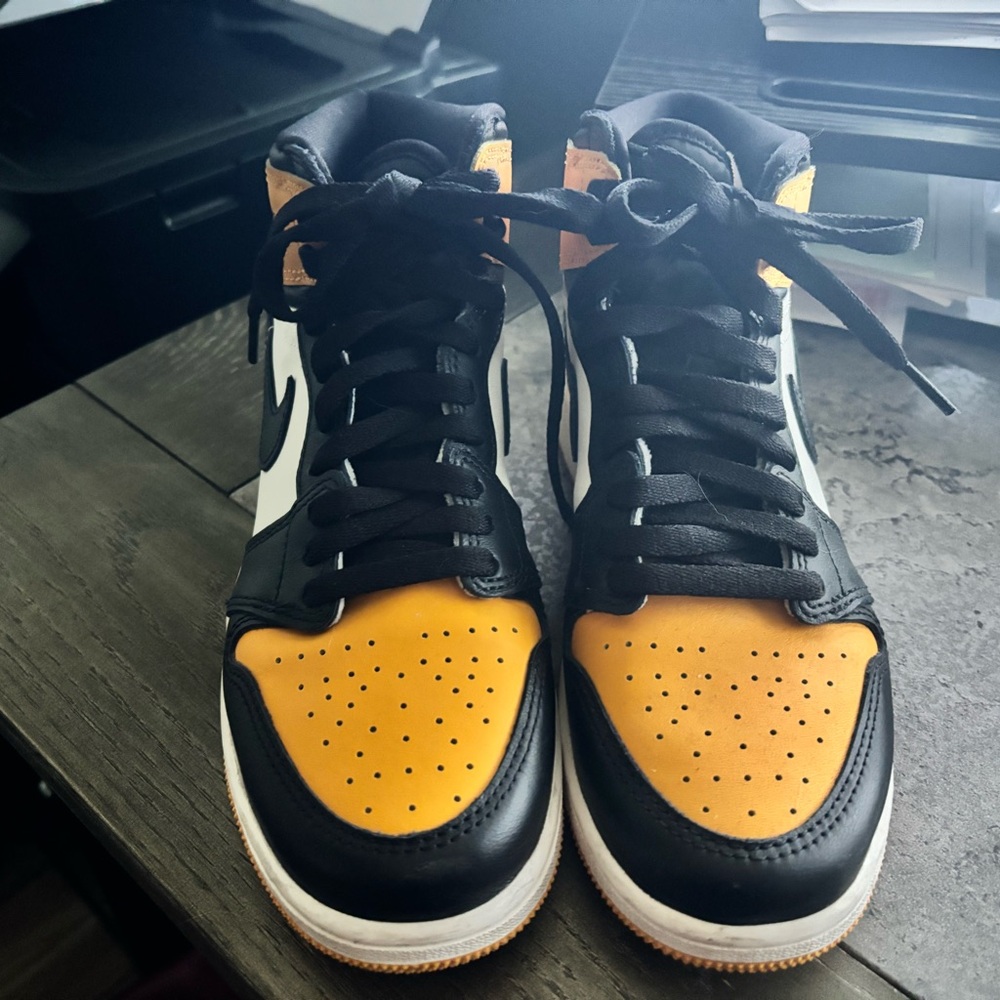 Nike Air Jordan 1 Retro High